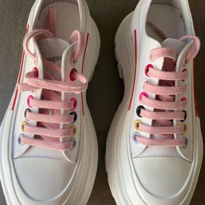 Alexander McQueen Women's Tread Slick Sneakers 6.5 36.5